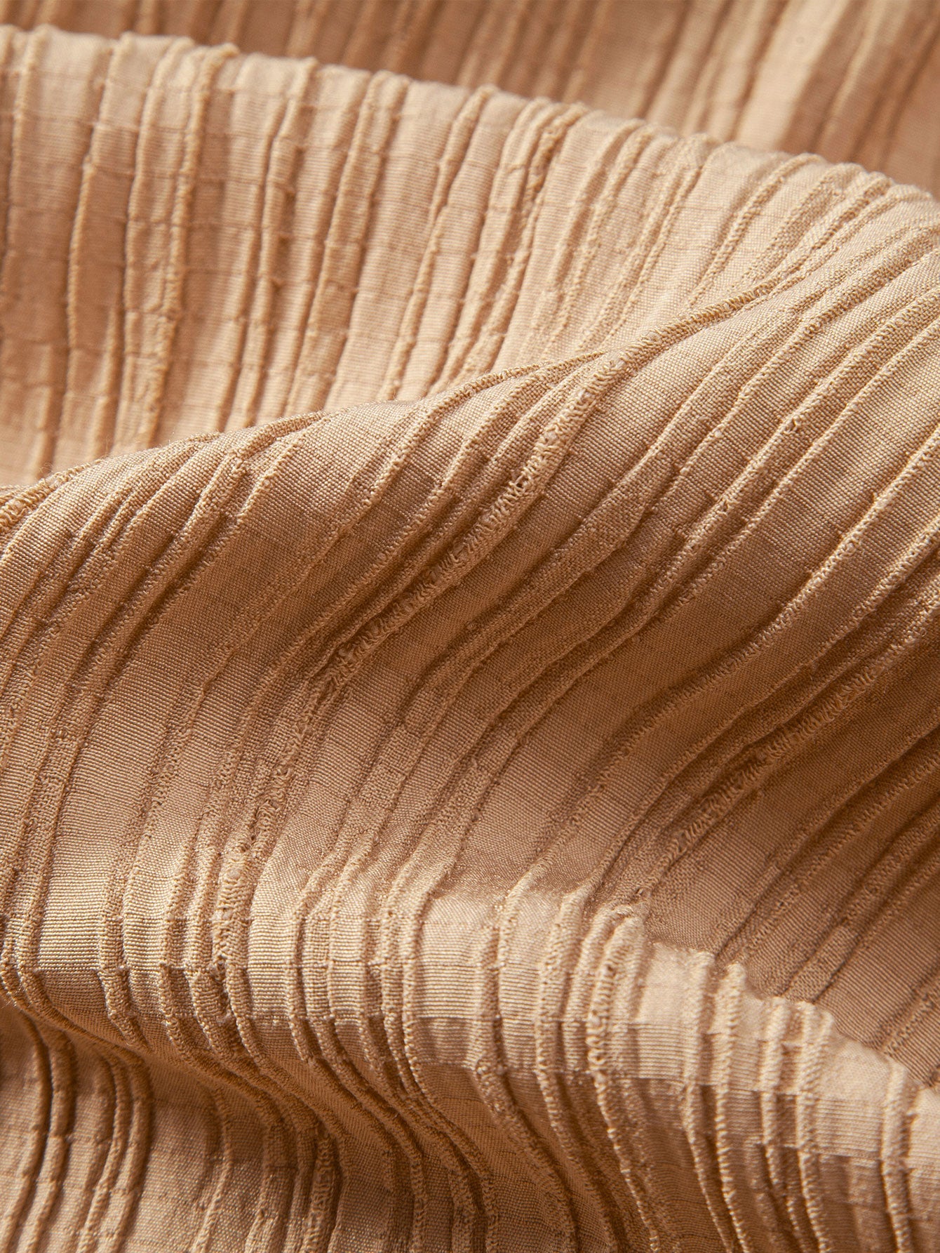 Chic Crinkled Textured Set: Button-Up Shirt and Straight-Leg Pants