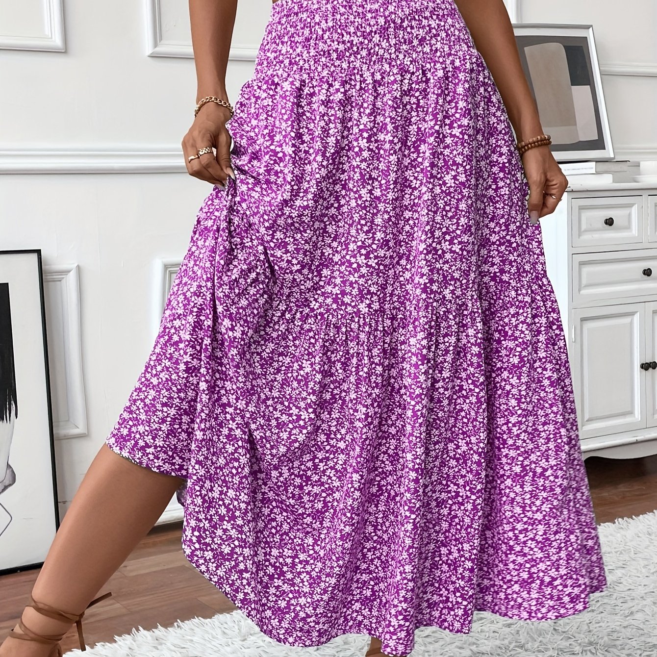 Feminine Elena Ditsy Floral Midi Skirt