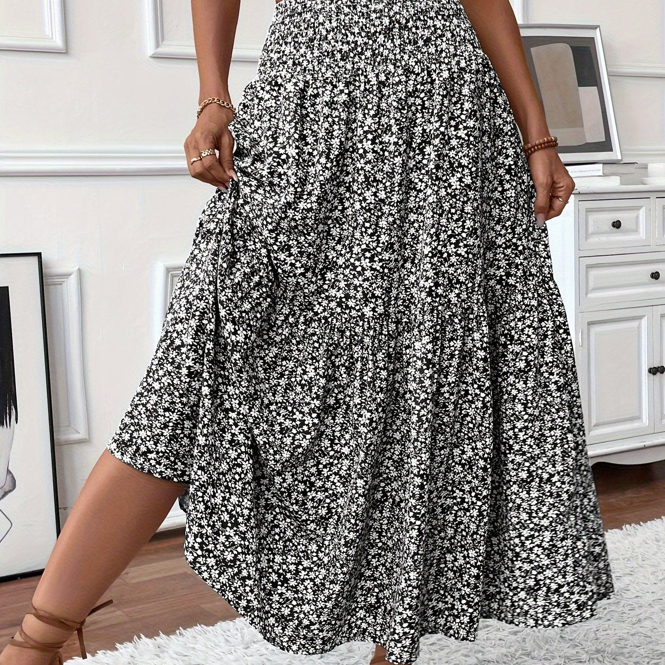 Feminine Elena Ditsy Floral Midi Skirt