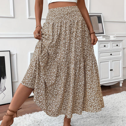 Feminine Elena Ditsy Floral Midi Skirt