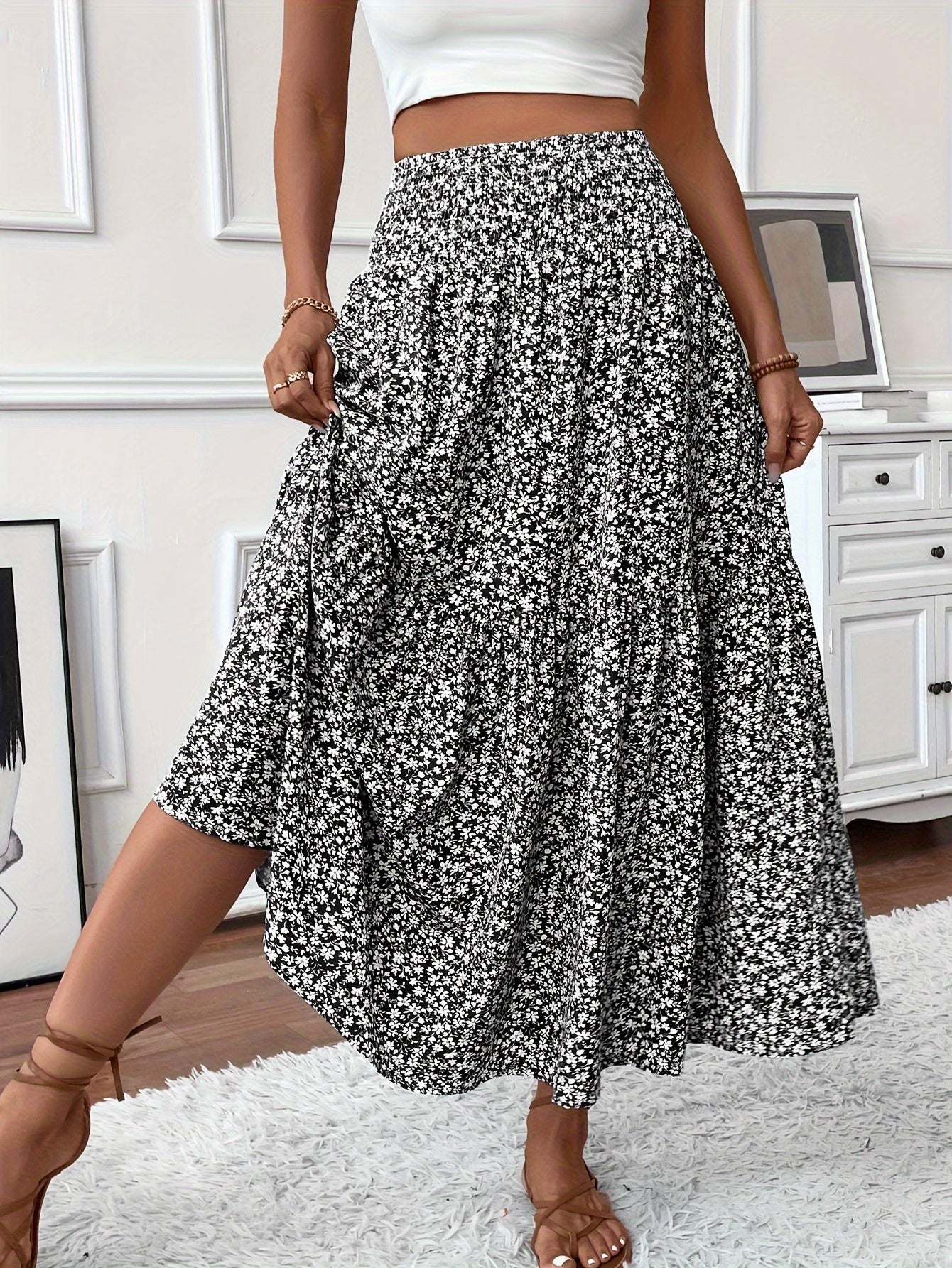 Feminine Elena Ditsy Floral Midi Skirt