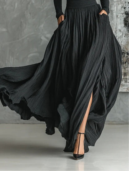 Daphne | Elegant set with pleated skirt